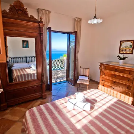 Vila Miracapri